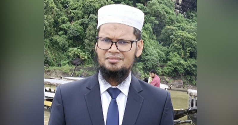 অনলাইন ক্লাসের অন্তরালে শিক্ষার্থীদের ডিভাইসের আসক্তি'