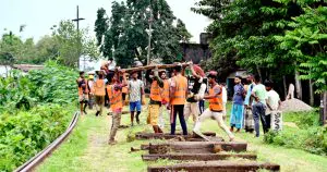 সিলেট-বিশ্বনাথ-ছাতক রেলপথে শুরু হয়েছে সংস্কারকাজ