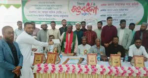 বিশ্বনাথে মাদ্রাসা শিক্ষক শফিকুল আলম মজুমদারকে অবসরকালিন বিদায় সংবর্ধনা